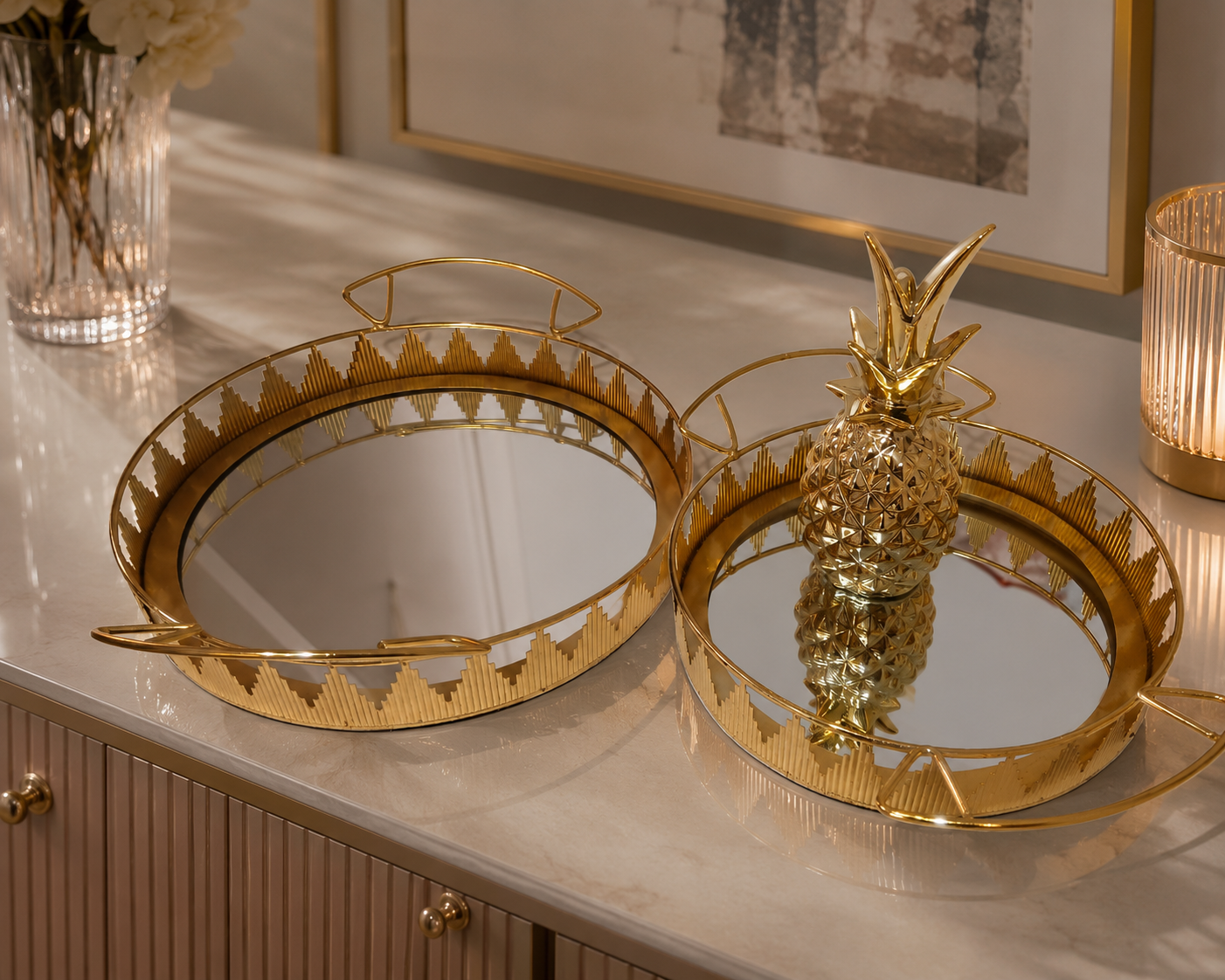 Amara Golden Mirror Tray with gold Pineapple (2 or 3 pieces)