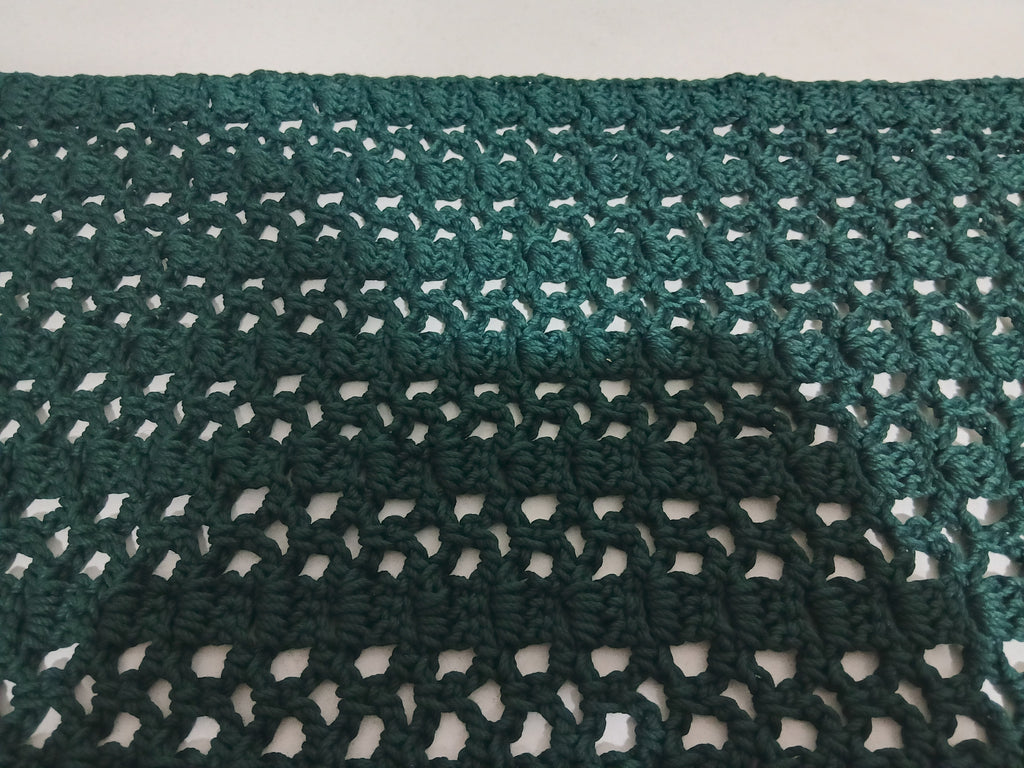handmade centerpiece, crochet, teal color