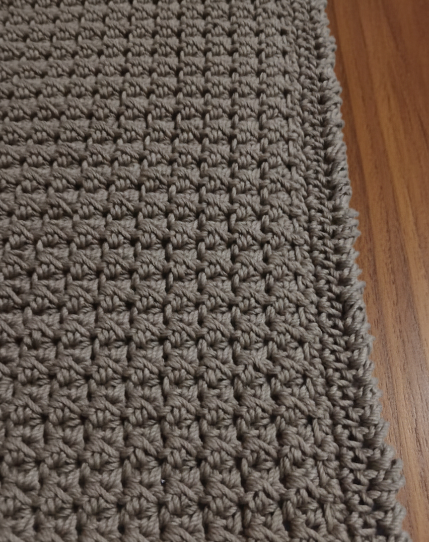 "Ovela Sand" Thick textured table runner